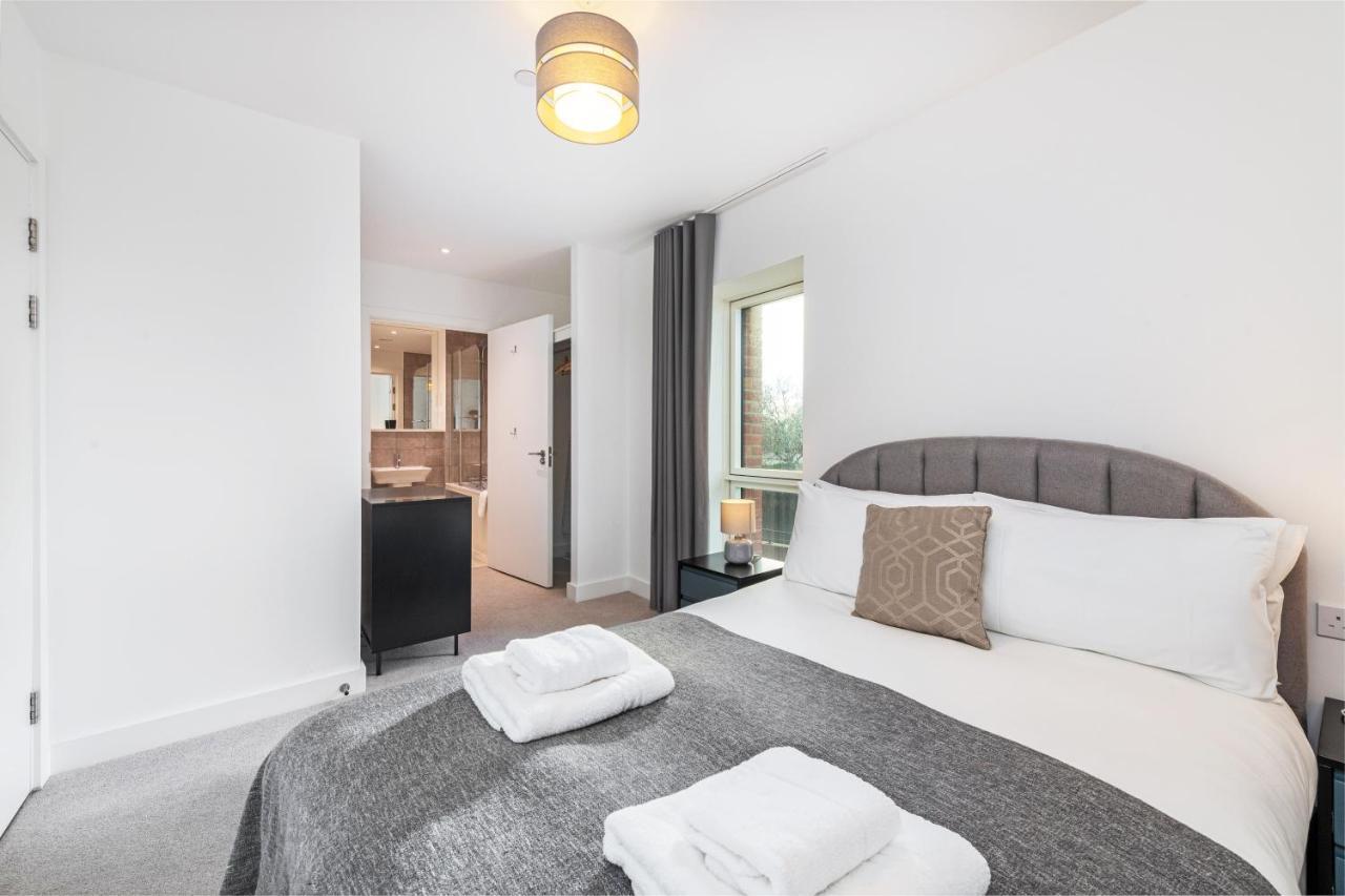 Stayo Apartments Barking Wharf London Kültér fotó